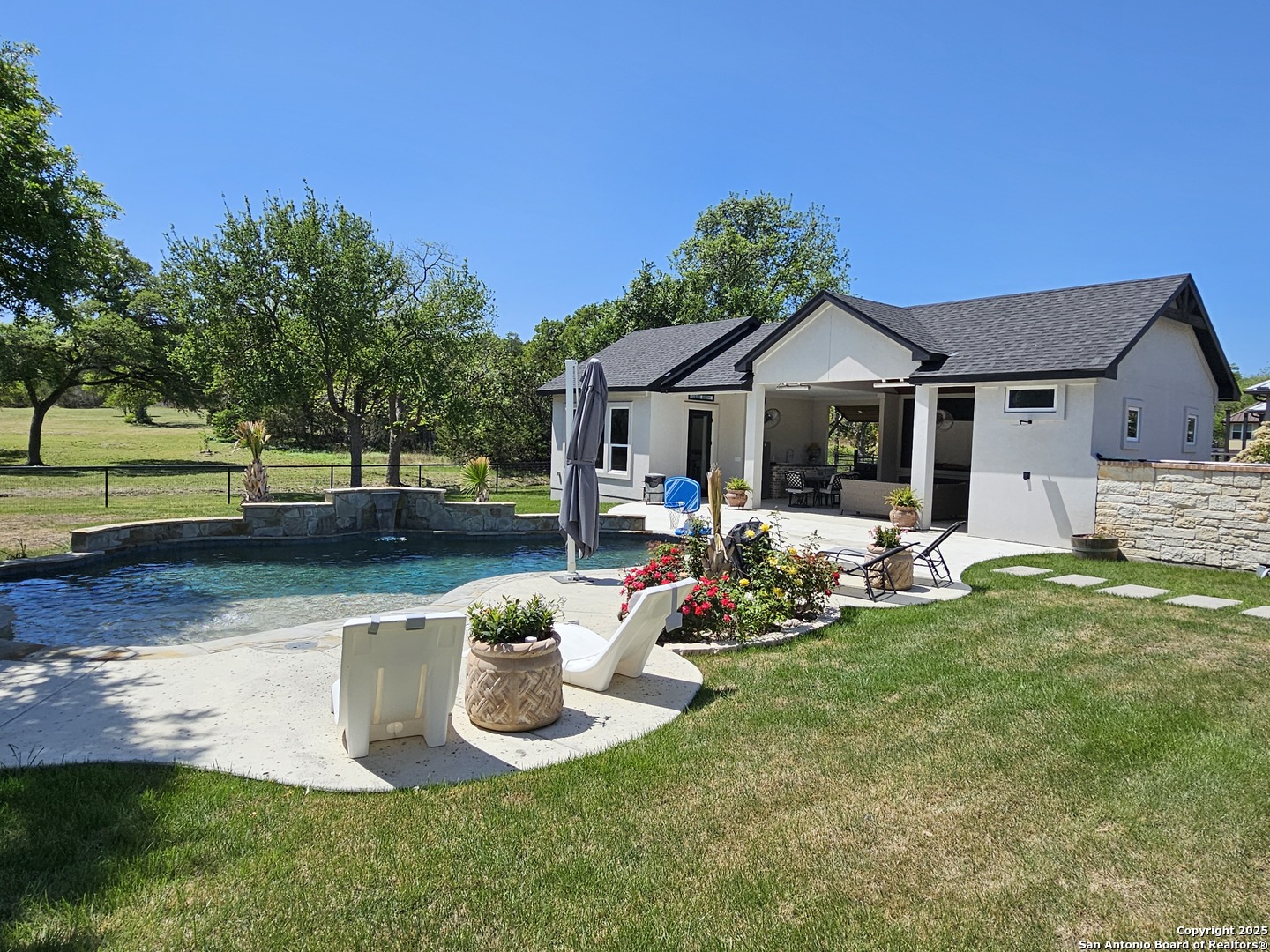 1033 Mystic Shores Blvd , Spring Branch, TX, 78070 | 1860446 | Realty Texas LLC