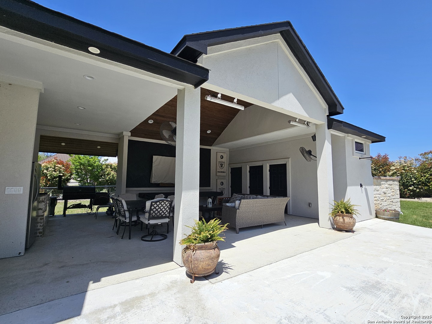 1033 Mystic Shores Blvd , Spring Branch, TX, 78070 | 1860446 | Realty Texas LLC