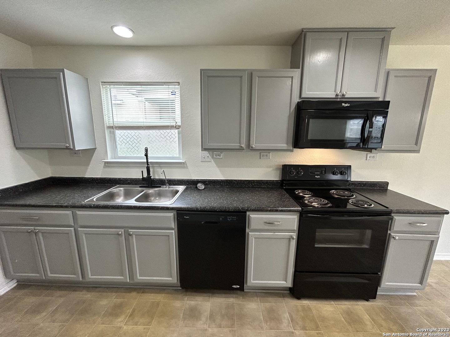 8427 Brazos Point , San Antonio, TX, 78252 | 1860348 | Realty Texas LLC