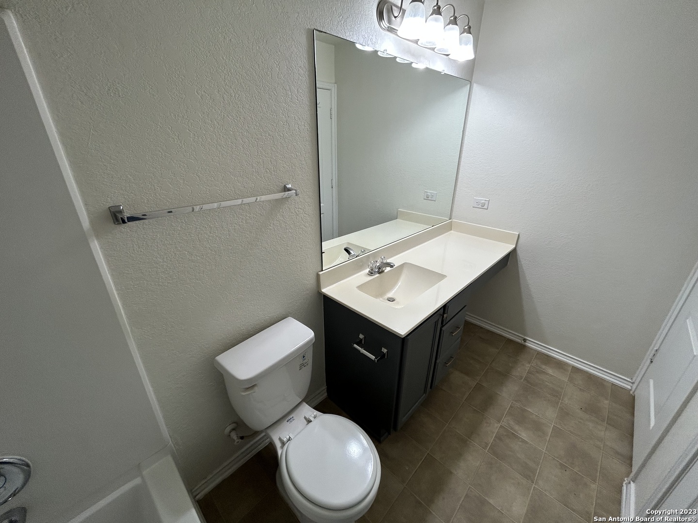8427 Brazos Point , San Antonio, TX, 78252 | 1860348 | Realty Texas LLC