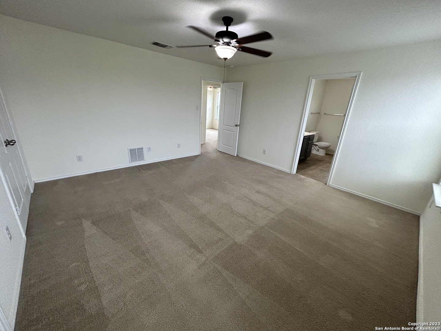 8427 Brazos Point , San Antonio, TX, 78252 | 1860348 | Realty Texas LLC