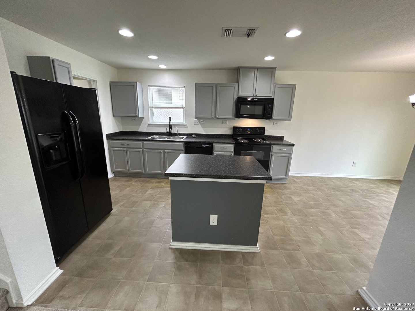 8427 Brazos Point , San Antonio, TX, 78252 | 1860348 | Realty Texas LLC