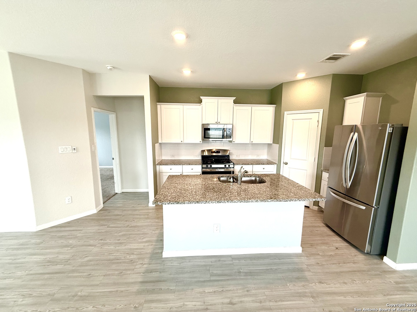 8303 Dovers Den , San Antonio, TX, 78253 | 1860347 | Realty Texas LLC