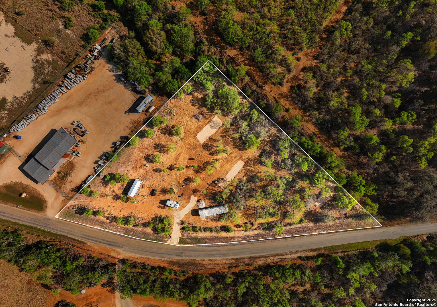 781 Corgey Rd , Pleasanton, TX, 78064 | 1860287 | Realty Texas LLC