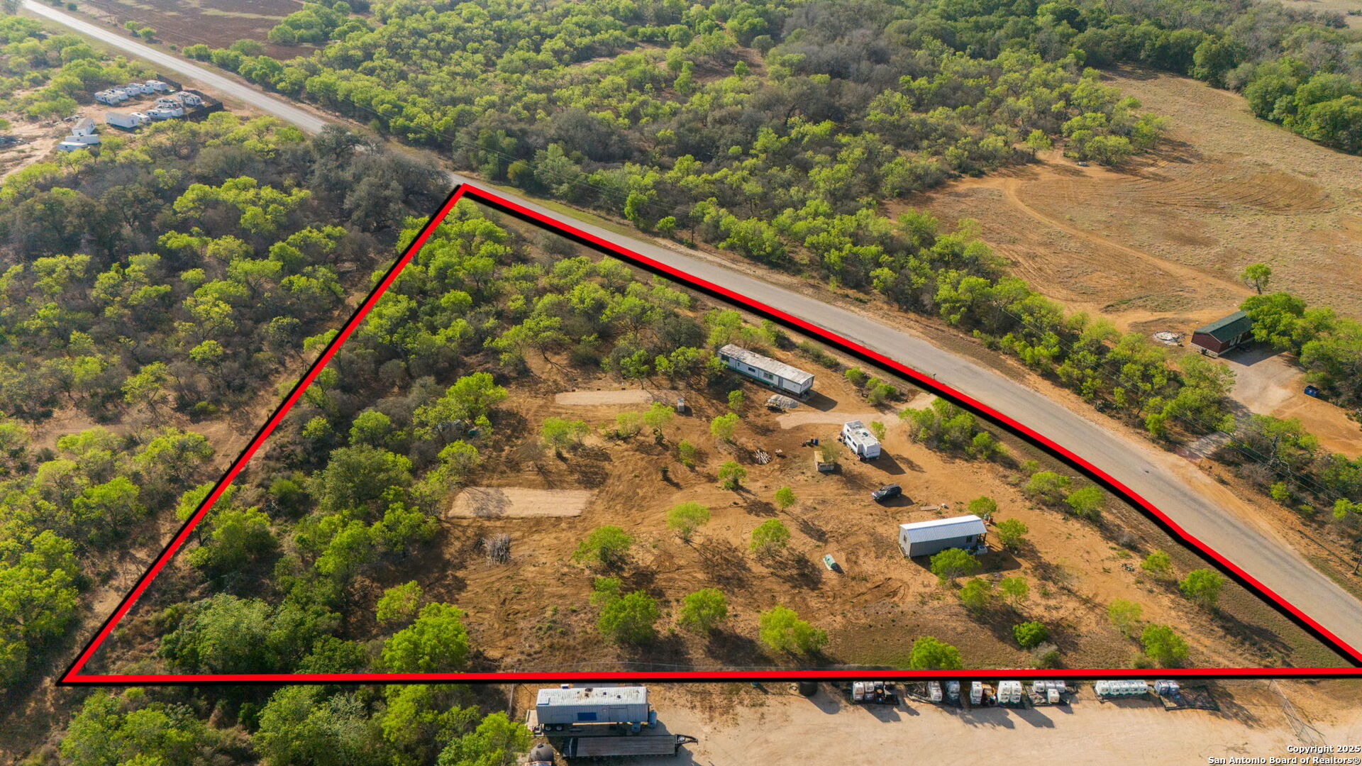 781 Corgey Rd , Pleasanton, TX, 78064 | 1860287 | Realty Texas LLC