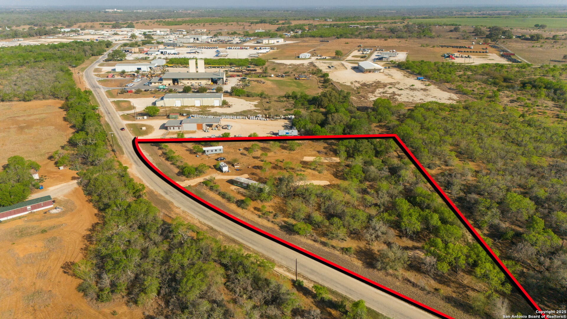 781 Corgey Rd , Pleasanton, TX, 78064 | 1860287 | Realty Texas LLC