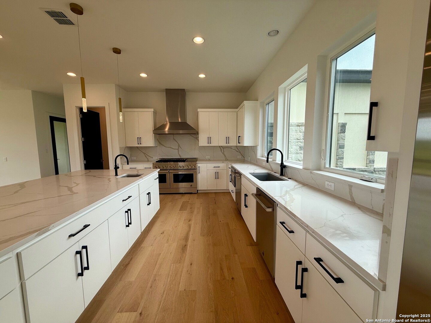 13331 Roundup Pass, San Antonio, TX, 78245 | 1860767 | Realty Texas LLC