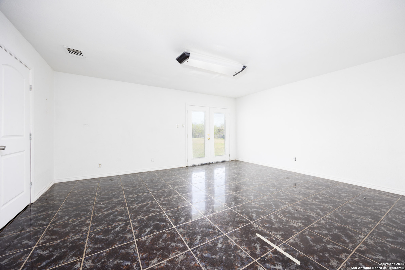 641 Weber , Seguin, TX, 78155 | 1860669 | Realty Texas LLC
