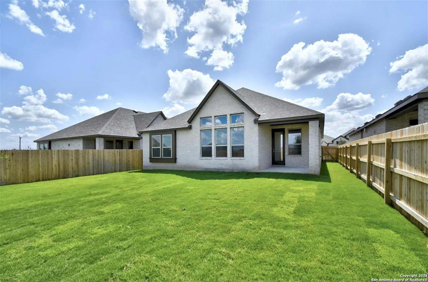 138 Red Oak , Castroville, TX, 78009 | 1860565 | Realty Texas LLC