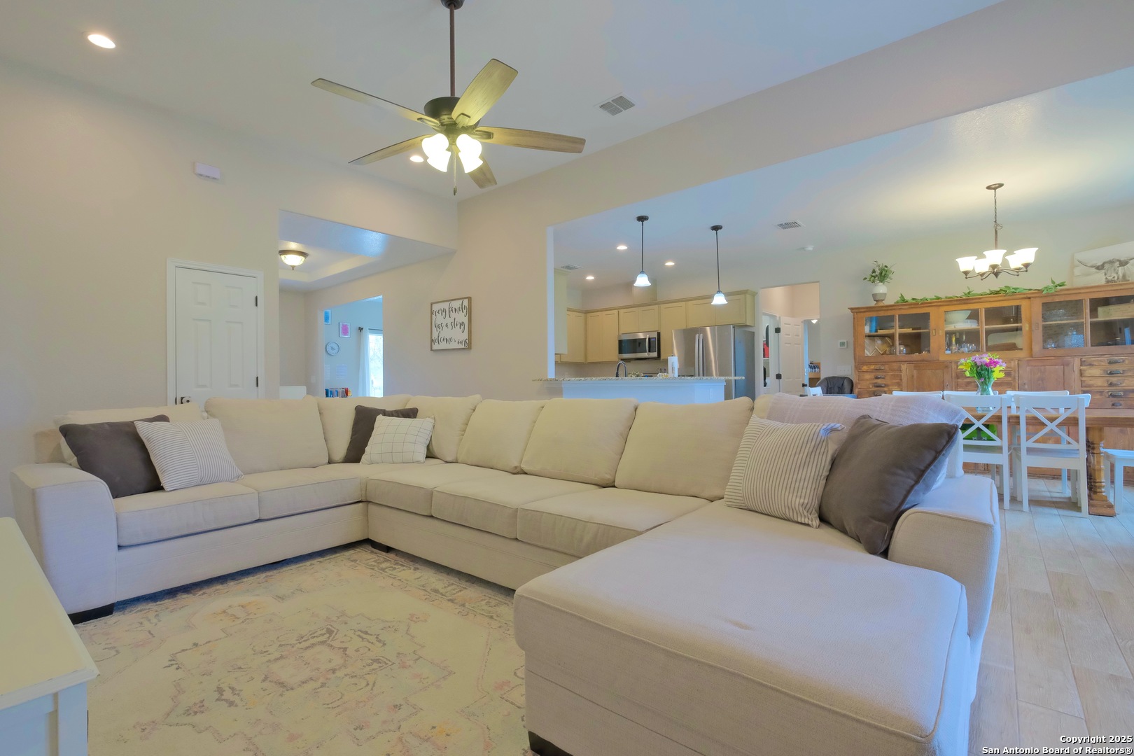 276 County Road 6864 , Natalia, TX, 78059 | 1861157 | Realty Texas LLC