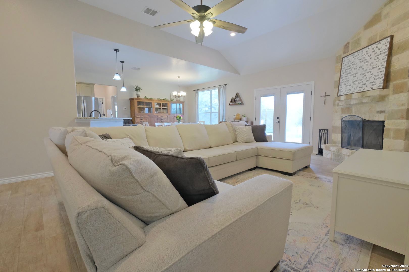 276 County Road 6864 , Natalia, TX, 78059 | 1861157 | Realty Texas LLC