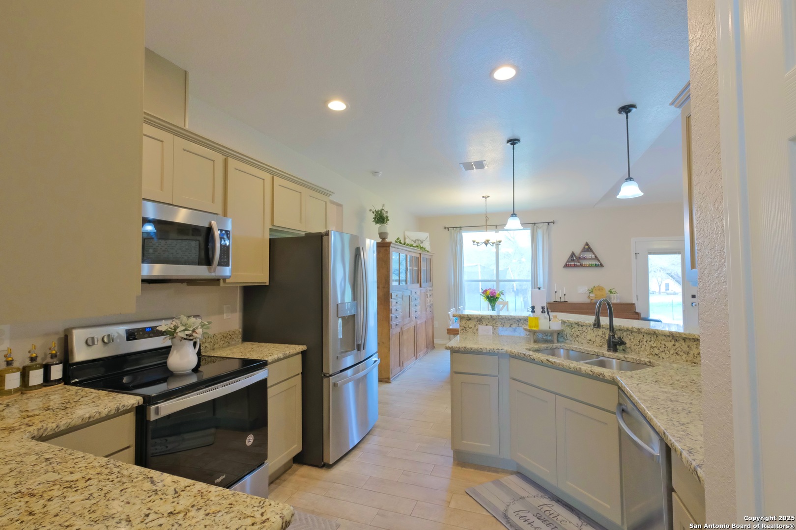 276 County Road 6864 , Natalia, TX, 78059 | 1861157 | Realty Texas LLC