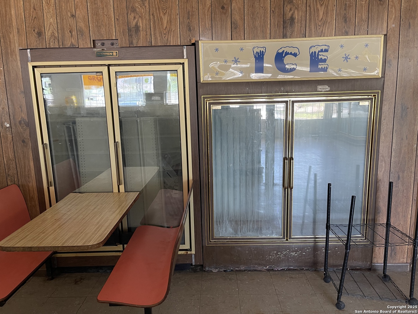 1230 E Santa Gertrudis, KINGSVILLE, TX, 78363 | 1860952 | Realty Texas LLC