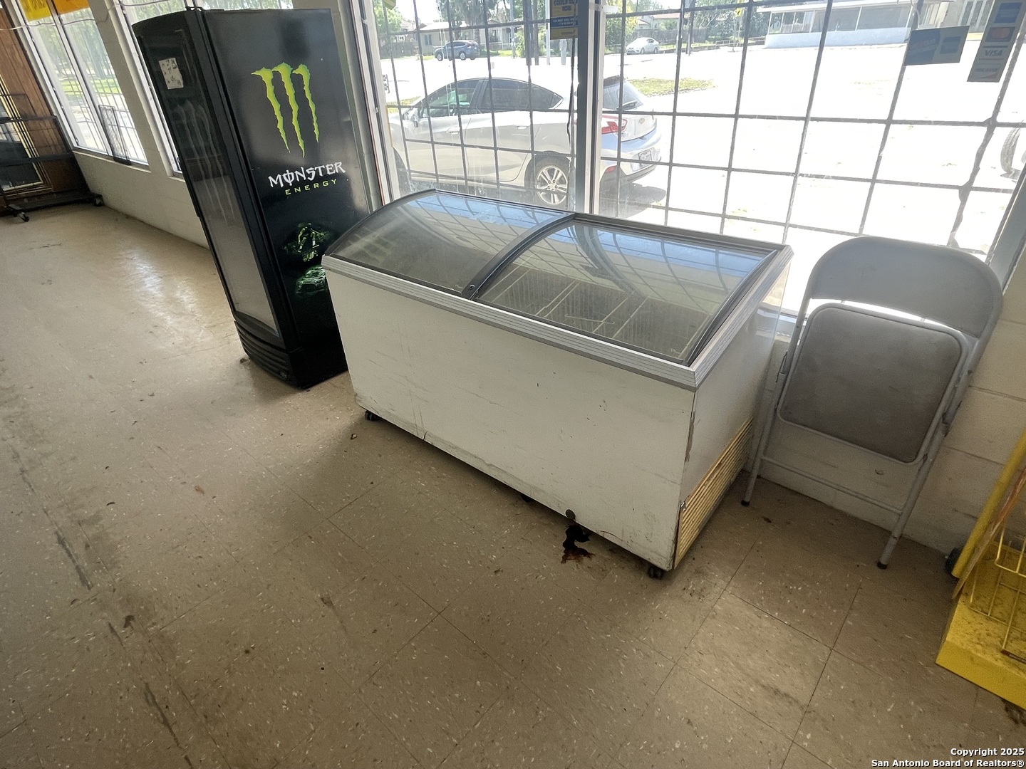 1230 E Santa Gertrudis, KINGSVILLE, TX, 78363 | 1860952 | Realty Texas LLC