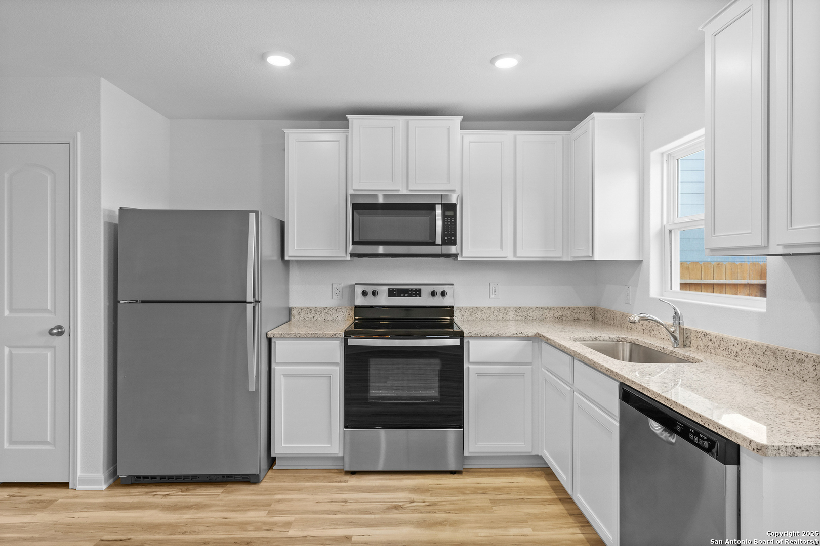 11463 Blue Heron Haven , San Antonio, TX, 78223 | 1861375 | Realty Texas LLC