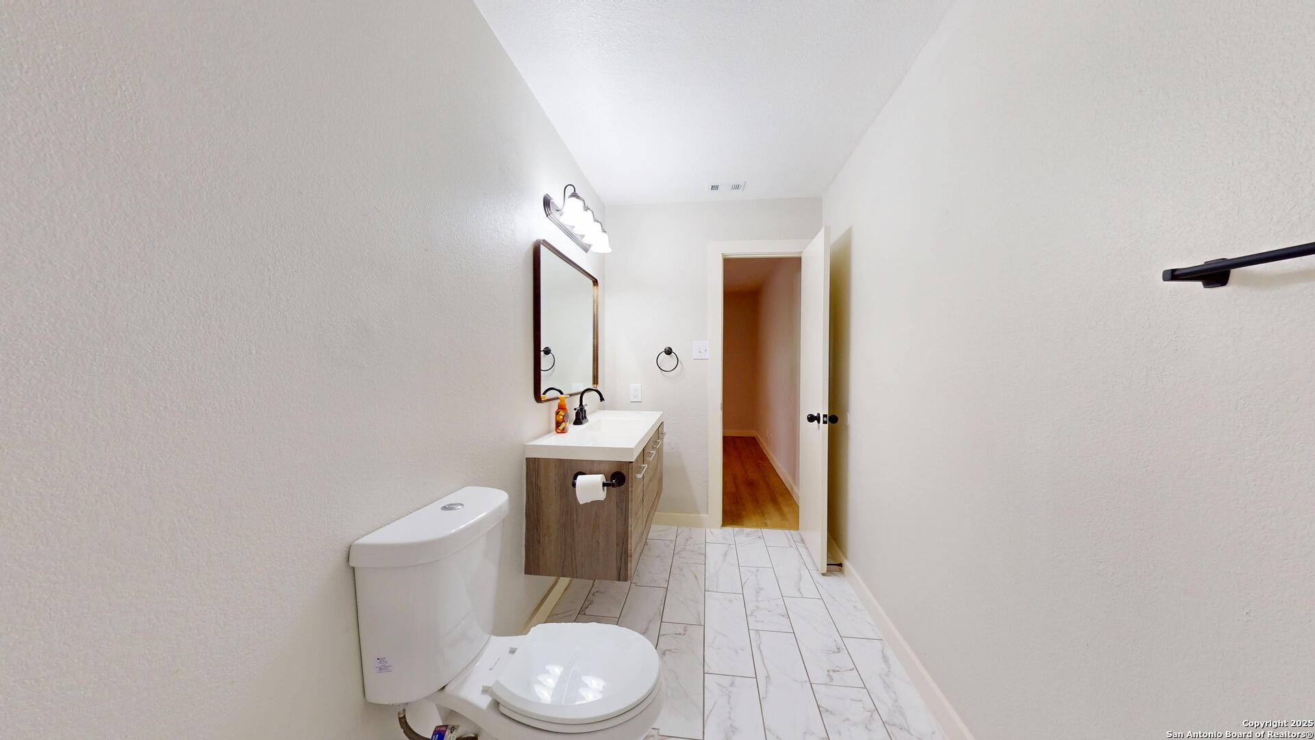 2211 Muddy Peak , San Antonio, TX, 78245 | 1861887 | Realty Texas LLC