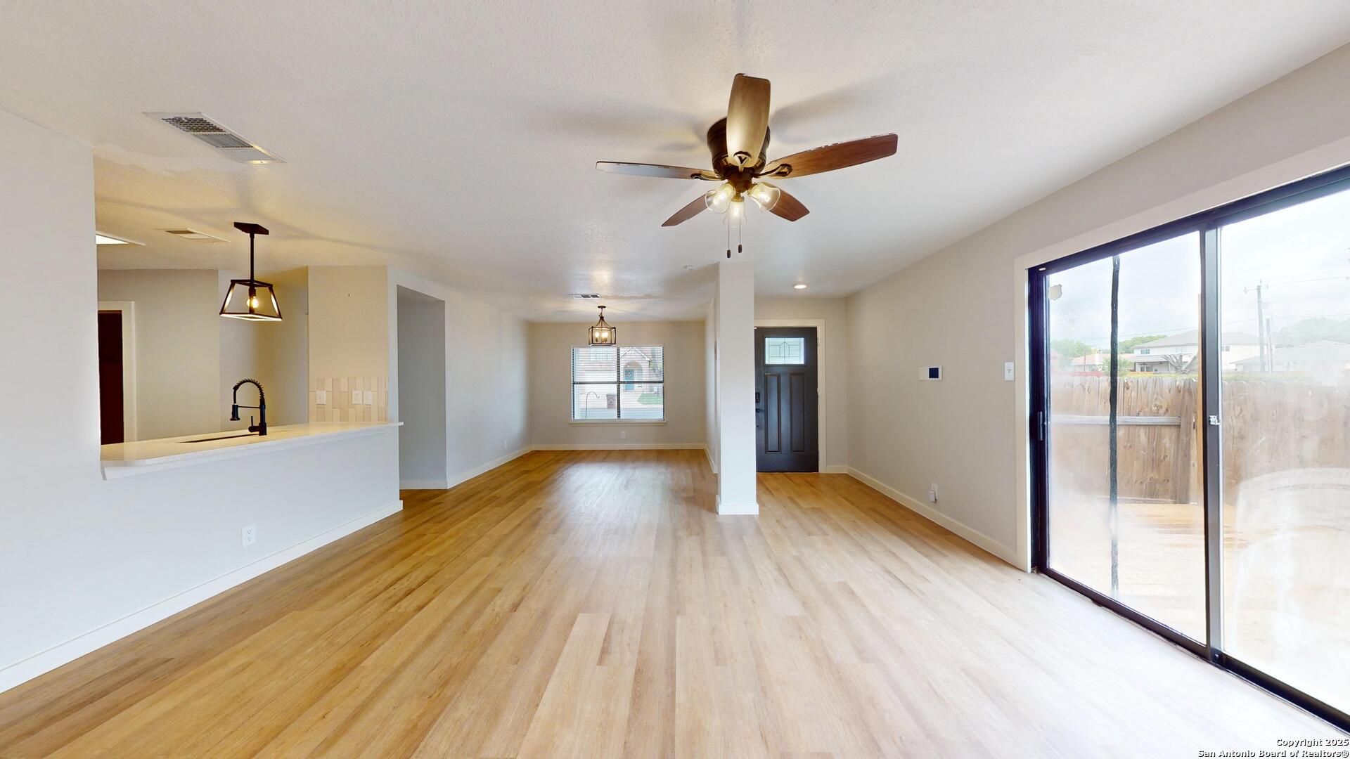 2211 Muddy Peak , San Antonio, TX, 78245 | 1861887 | Realty Texas LLC