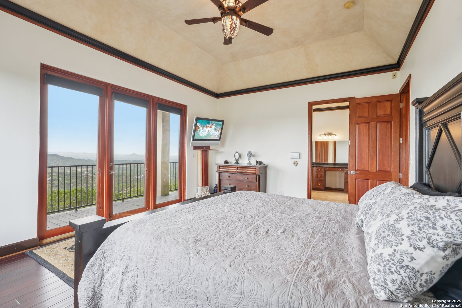 285 Timber Hill , Pipe Creek, TX, 78063 | 1861795 | Realty Texas LLC