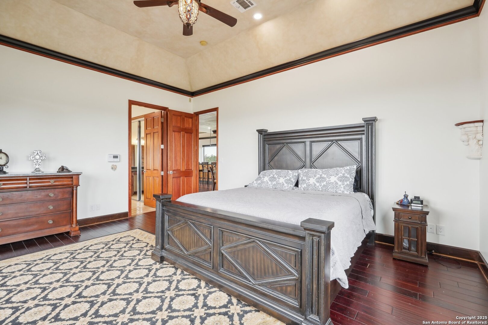 285 Timber Hill , Pipe Creek, TX, 78063 | 1861795 | Realty Texas LLC