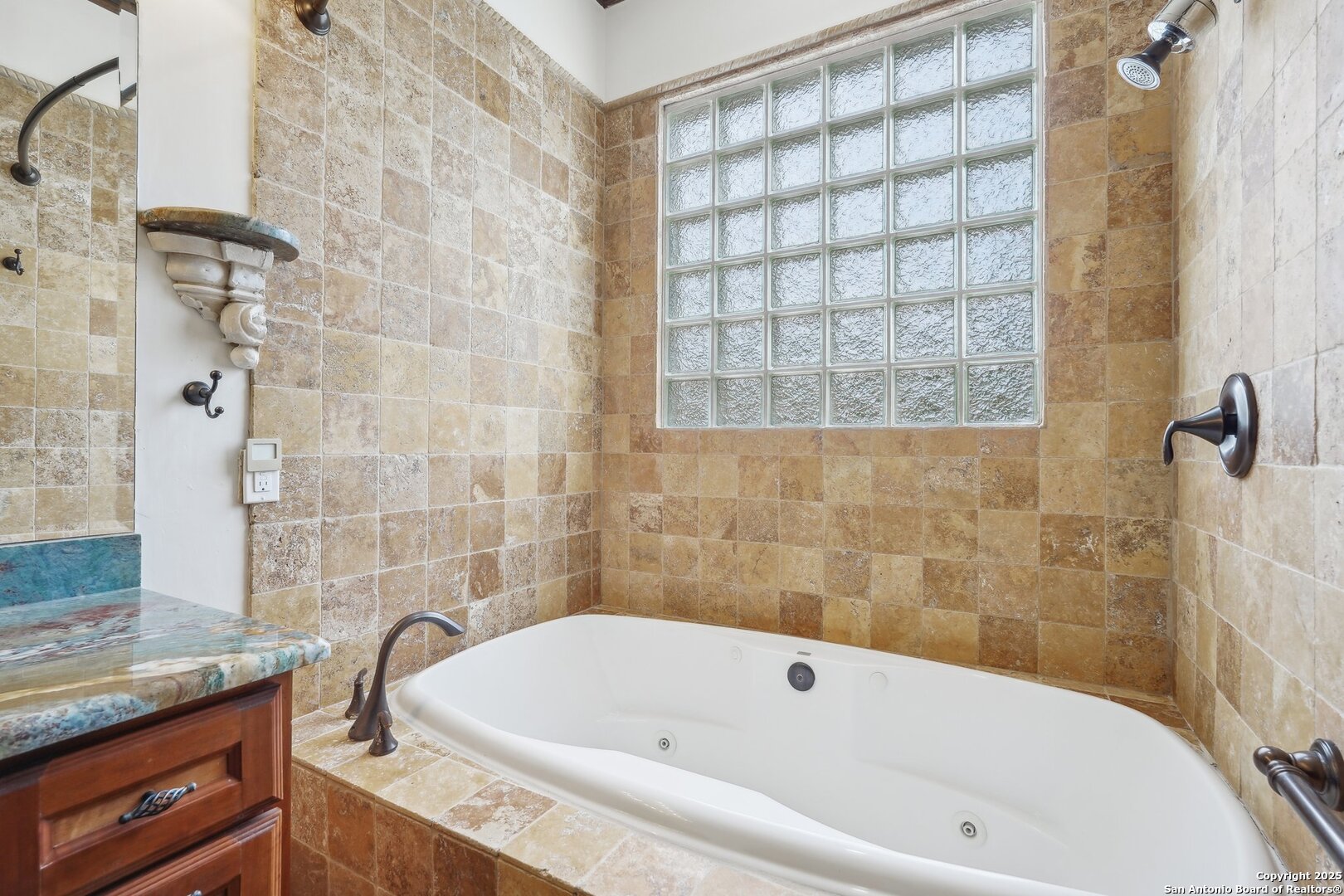 285 Timber Hill , Pipe Creek, TX, 78063 | 1861795 | Realty Texas LLC