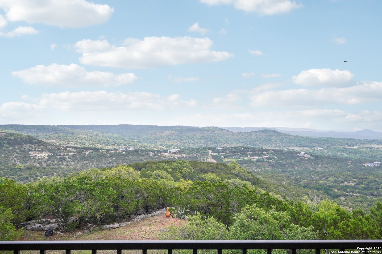 285 Timber Hill , Pipe Creek, TX, 78063 | 1861795 | Realty Texas LLC