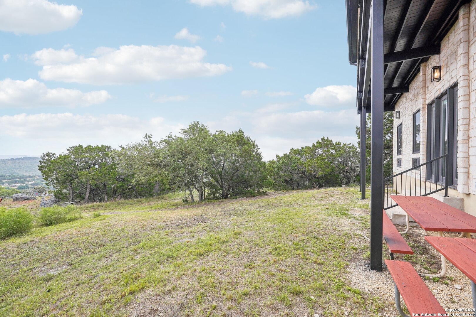 285 Timber Hill , Pipe Creek, TX, 78063 | 1861795 | Realty Texas LLC