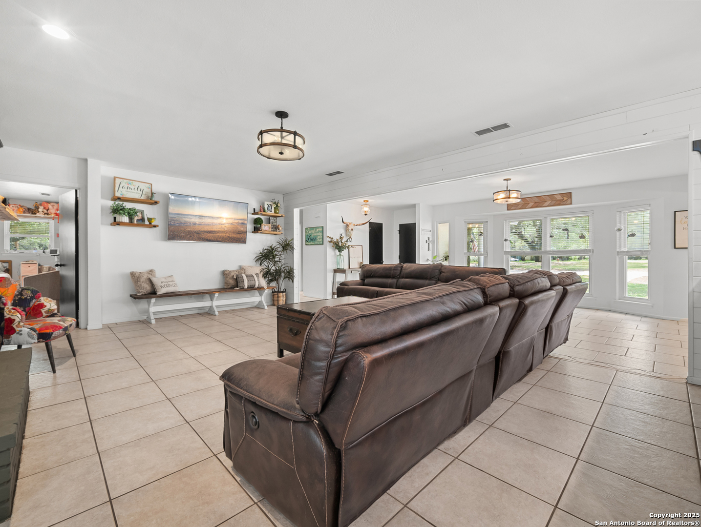 23 Sunrise, PLEASANTON, TX, 78064 | 1862224 | Realty Texas LLC