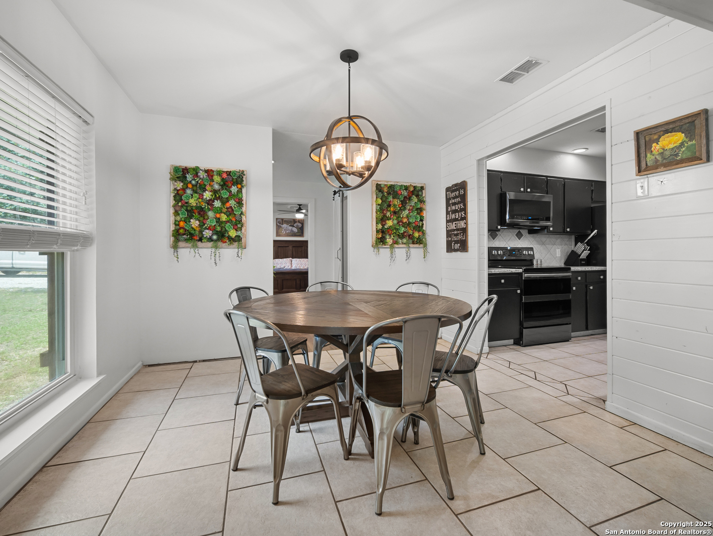 23 Sunrise, PLEASANTON, TX, 78064 | 1862224 | Realty Texas LLC