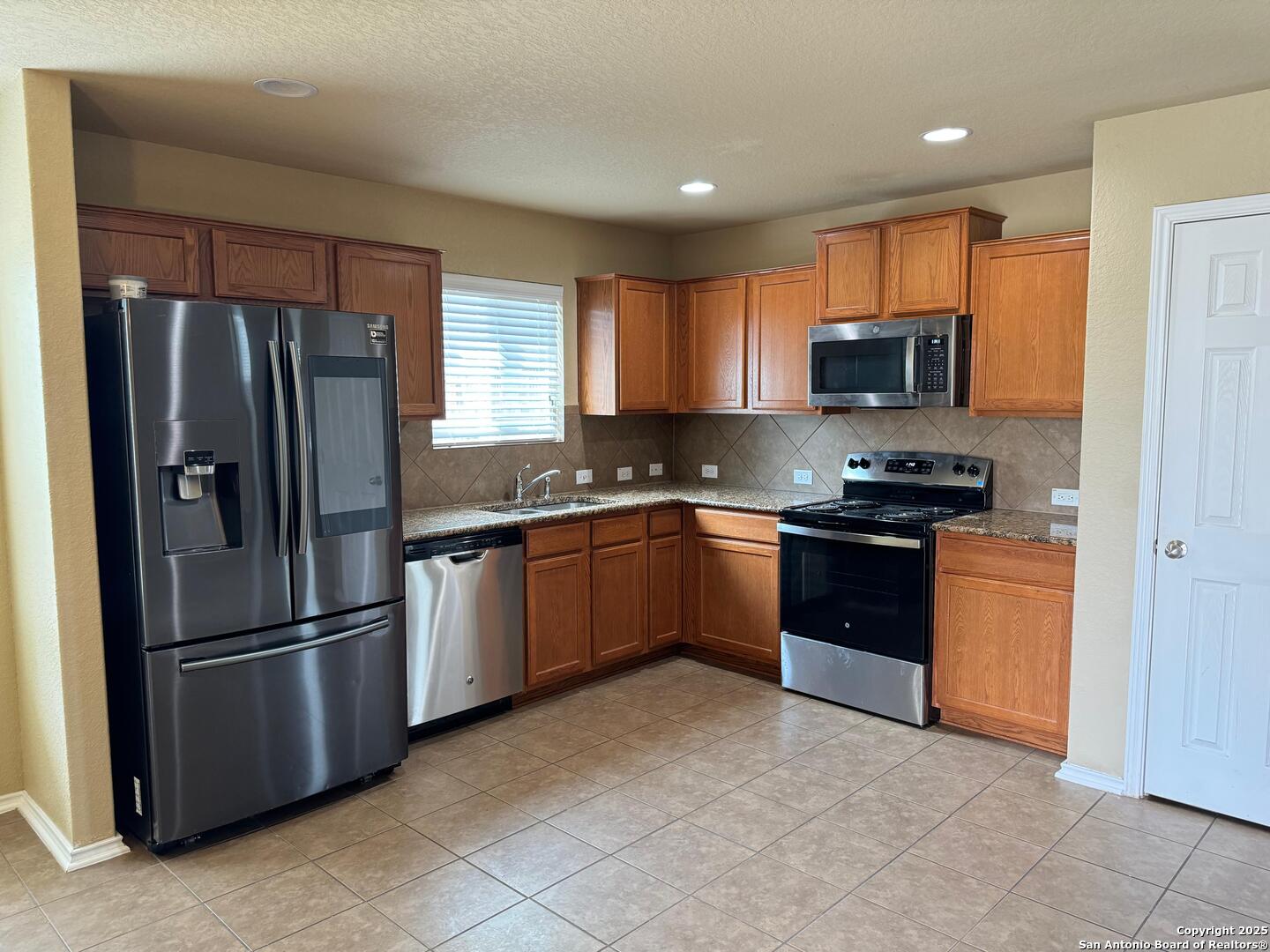 1411 Dry Eagle , San Antonio, TX, 78245 | 1862169 | Realty Texas LLC