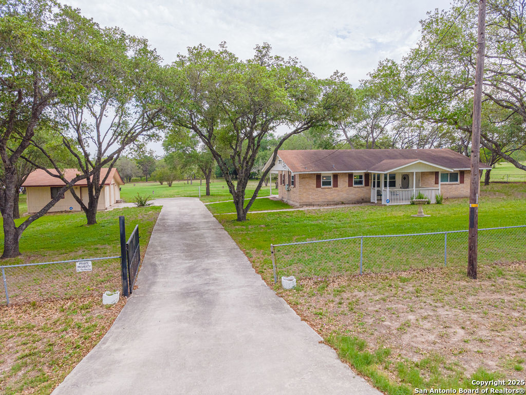 155 Ranch Country , La Vernia, TX, 78121 | 1861534 | Realty Texas LLC