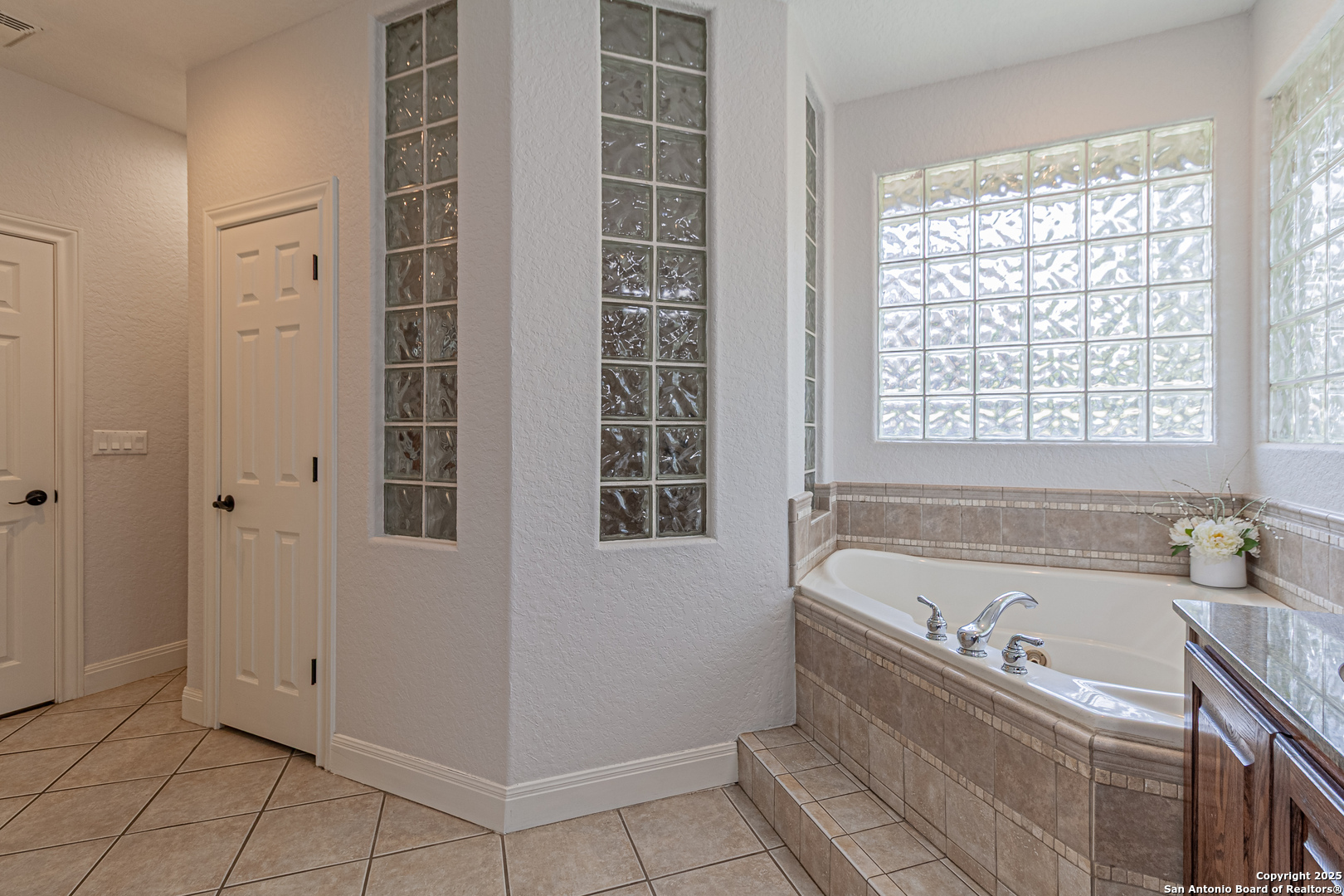 1320 River , Spring Branch, TX, 78070 | 1862460 | Realty Texas LLC