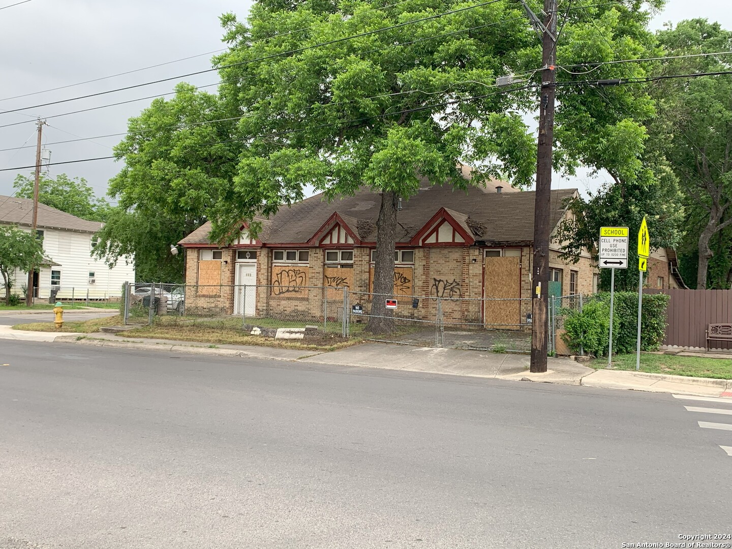 300 W Pyron Ave, SANANTONIO, TX, 78214-2141 | 1862340 | Realty Texas LLC