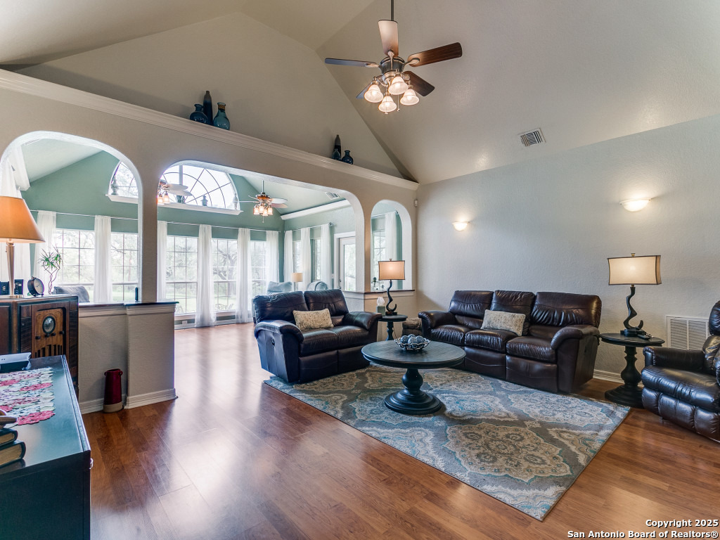 6840 S Loop 1604, Von Ormy, TX, 78073 | 1863495 | Realty Texas LLC