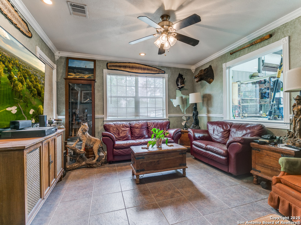 6840 S Loop 1604, Von Ormy, TX, 78073 | 1863495 | Realty Texas LLC