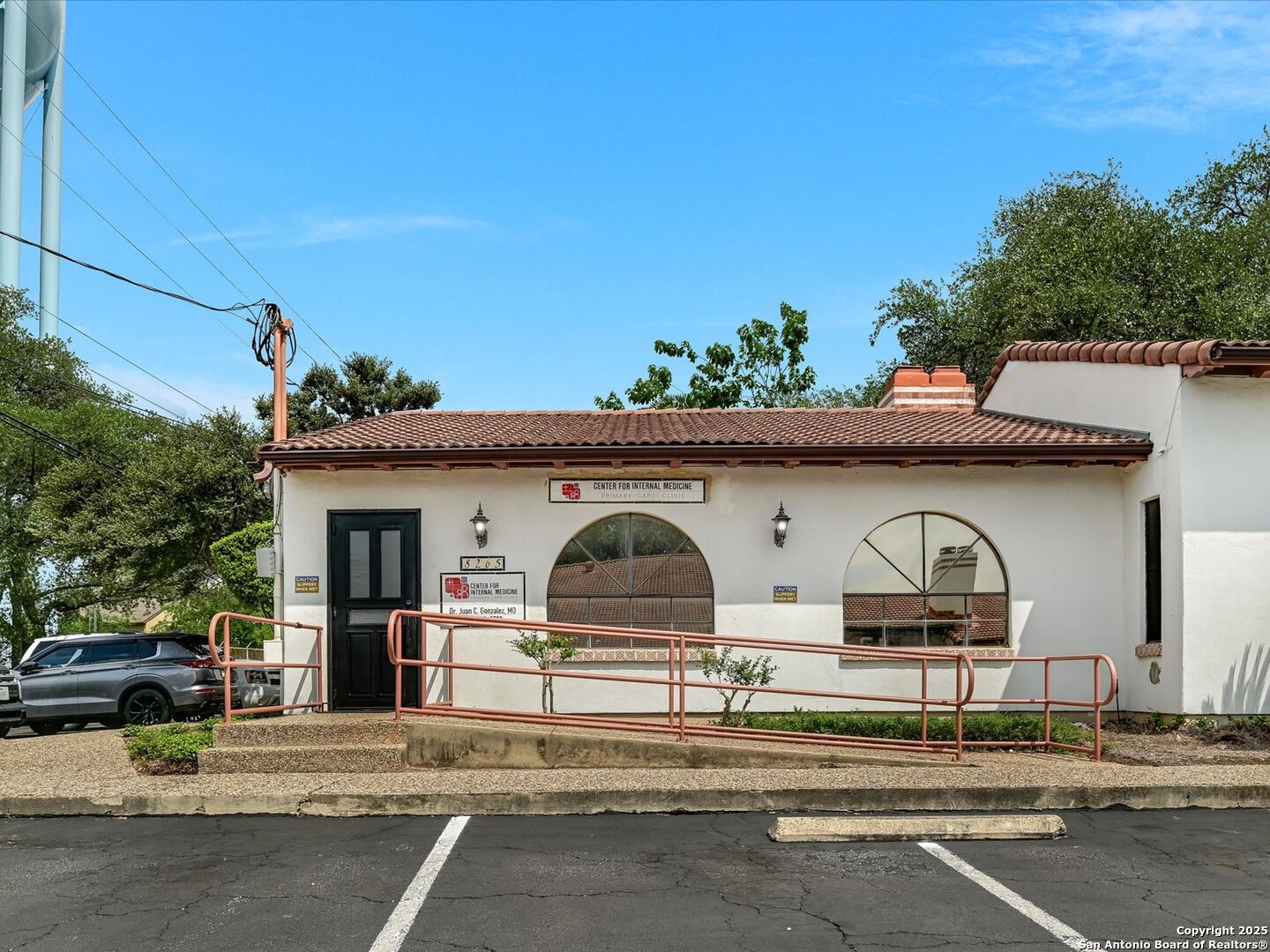 8265 Fredericksburg , San Antonio, TX, 78229 | 1863357 | Realty Texas LLC