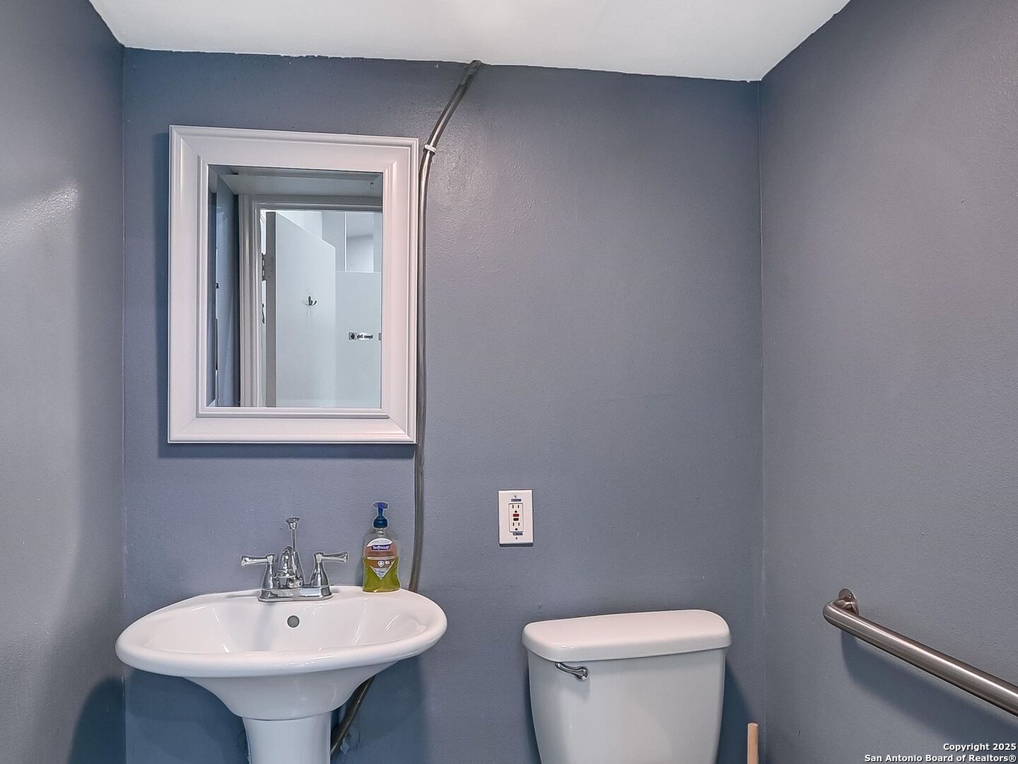 8265 Fredericksburg , San Antonio, TX, 78229 | 1863357 | Realty Texas LLC