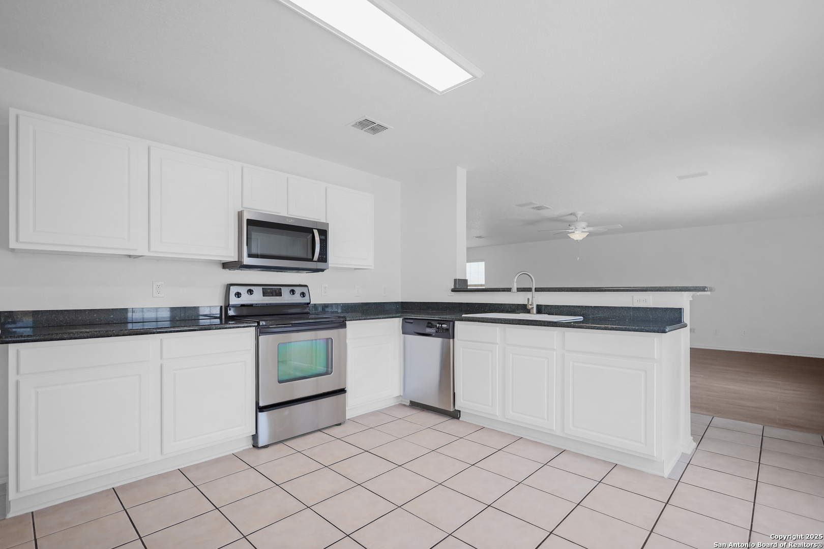 117 Gatewood Mist , Cibolo, TX, 78108 | 1863588 | Realty Texas LLC