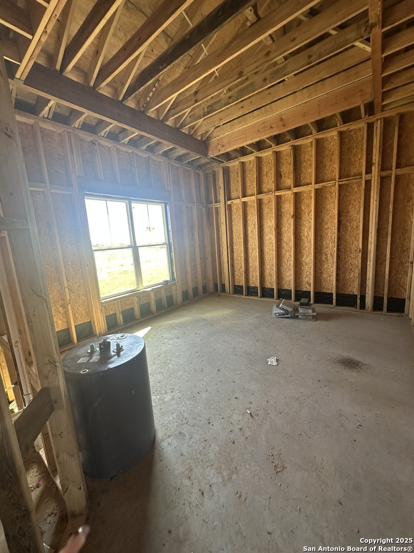 241 County Road 154 , Pleasanton, TX, 78064 | 1863538 | Realty Texas LLC