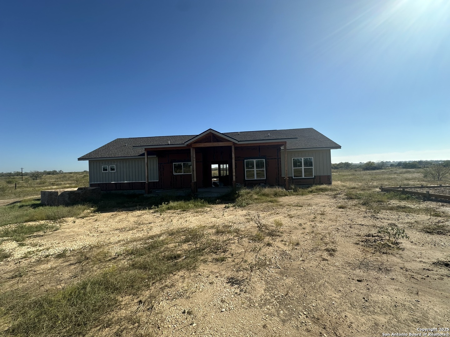 241 County Road 154 , Pleasanton, TX, 78064 | 1863538 | Realty Texas LLC