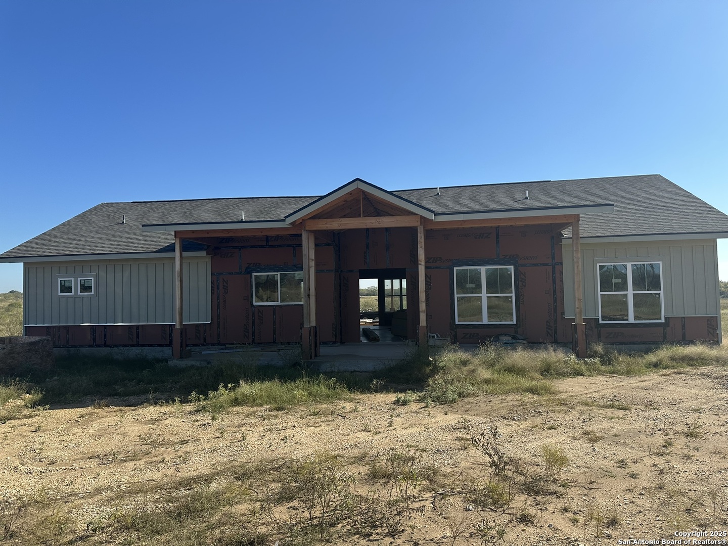 241 County Road 154 , Pleasanton, TX, 78064 | 1863538 | Realty Texas LLC