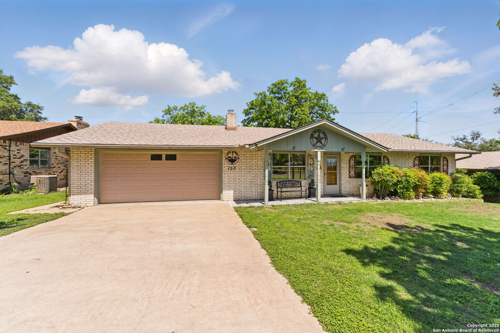 155 Valley View , Kerrville, TX, 78028 | 1864276 | Realty Texas LLC