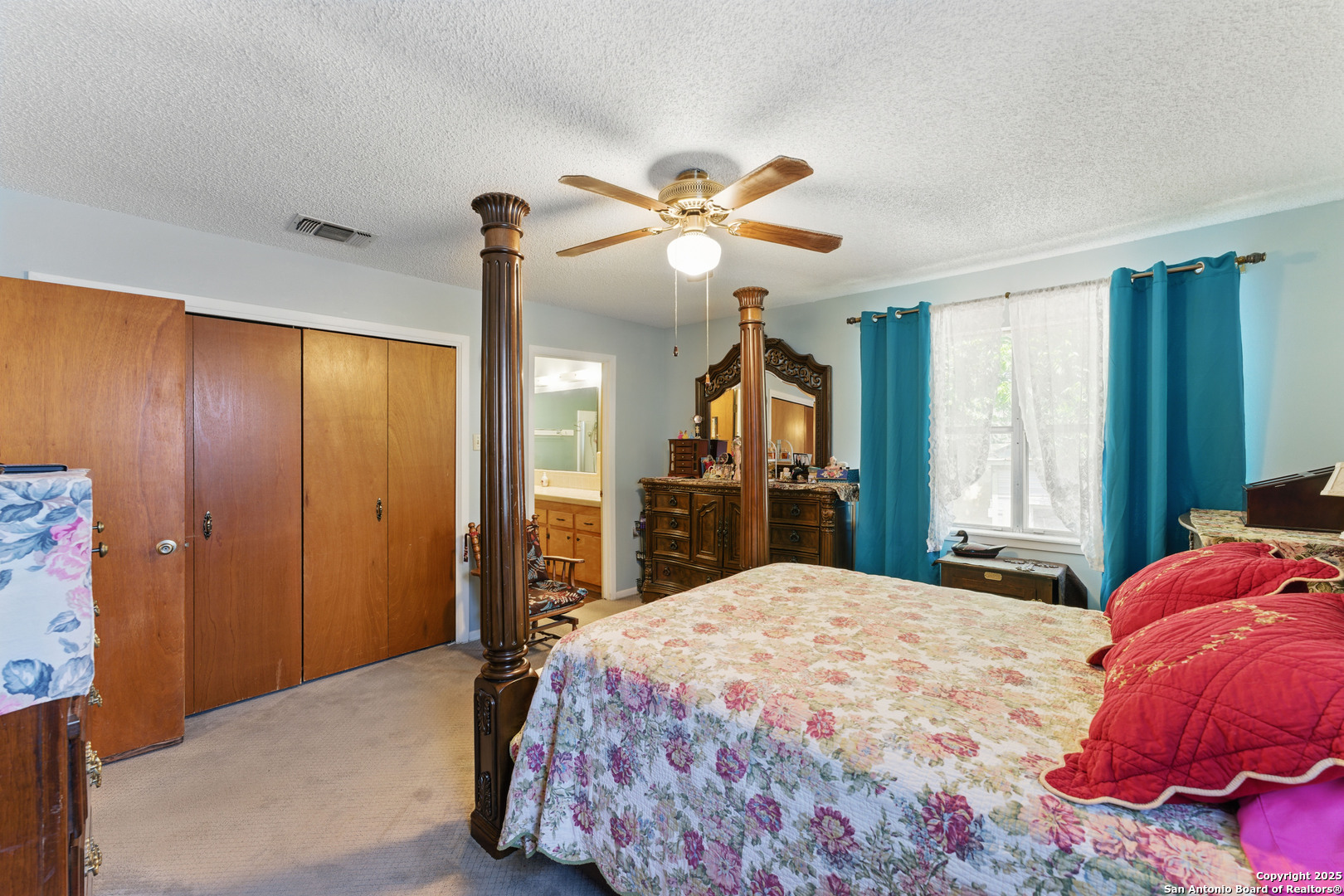 155 Valley View , Kerrville, TX, 78028 | 1864276 | Realty Texas LLC