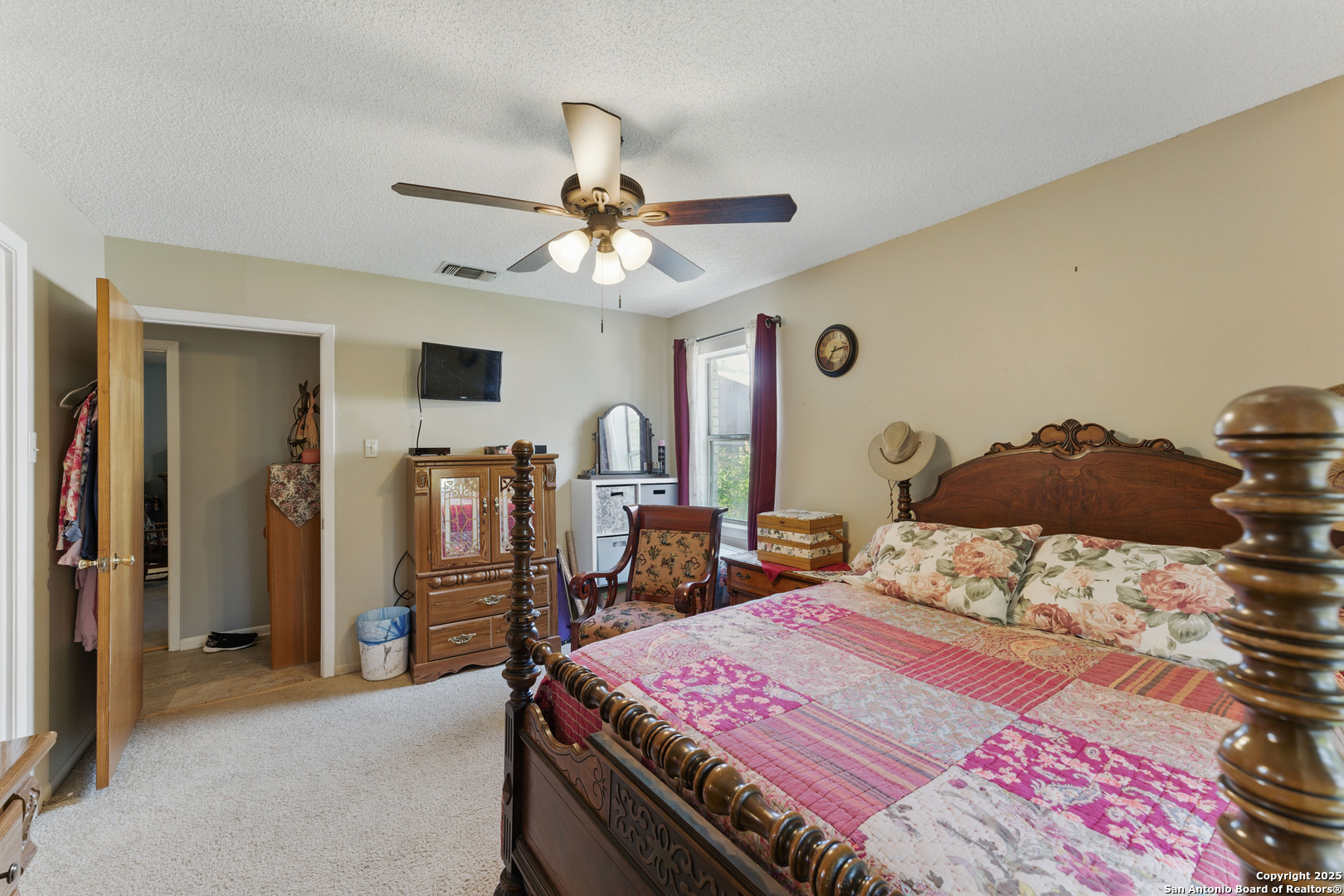 155 Valley View , Kerrville, TX, 78028 | 1864276 | Realty Texas LLC