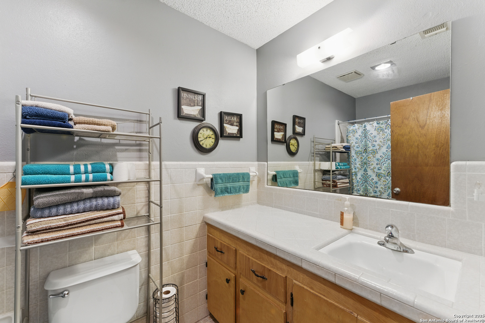 155 Valley View , Kerrville, TX, 78028 | 1864276 | Realty Texas LLC