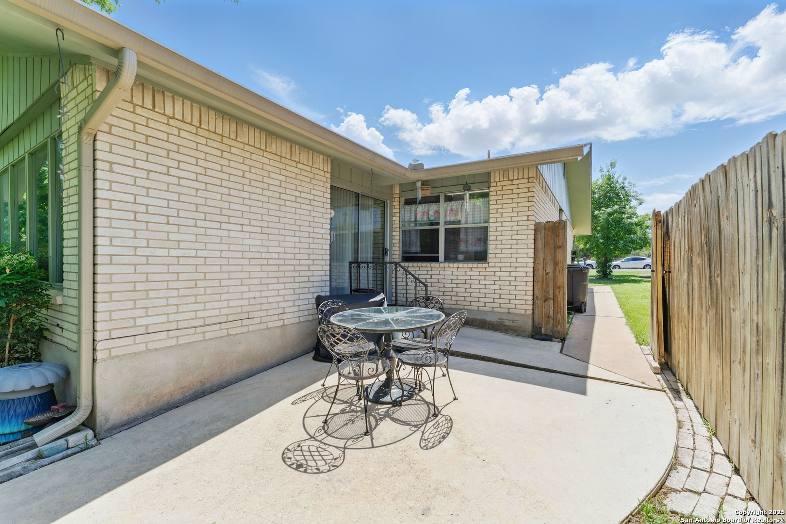 155 Valley View , Kerrville, TX, 78028 | 1864276 | Realty Texas LLC
