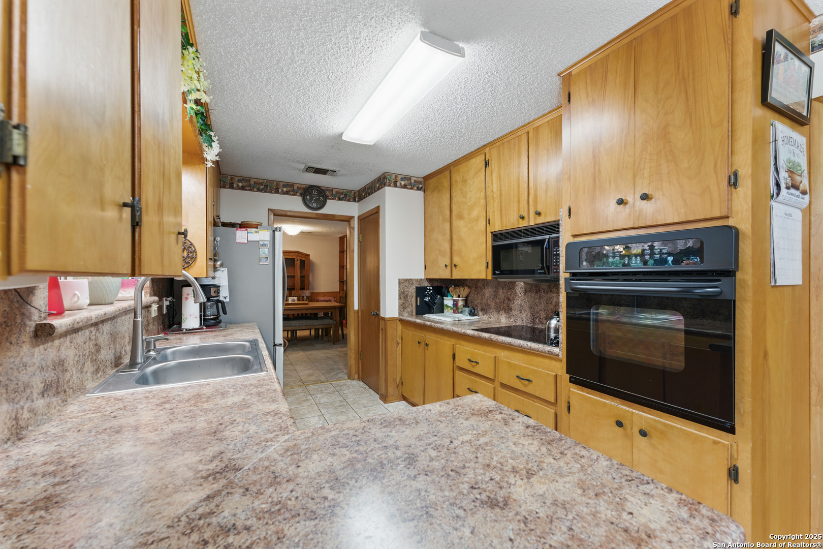 155 Valley View , Kerrville, TX, 78028 | 1864276 | Realty Texas LLC