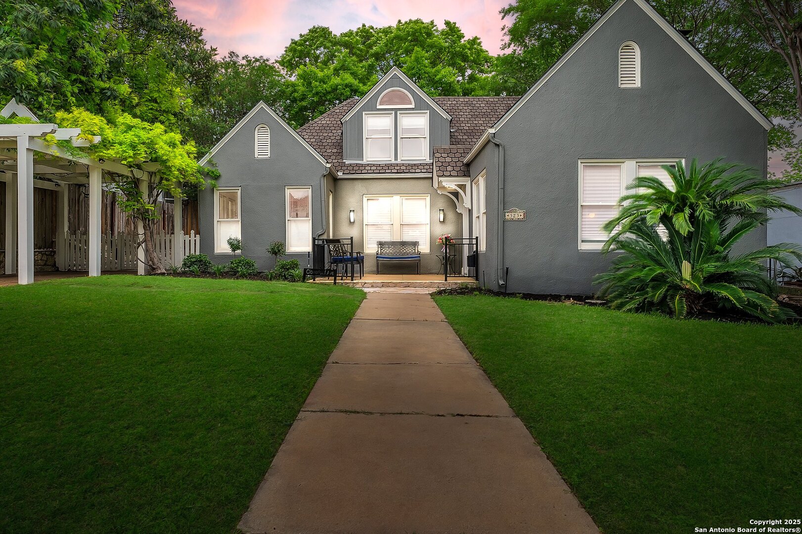 323 Cloverleaf Ave, ALAMOHEIGH, TX, 78209 | 1862007 | Realty Texas LLC