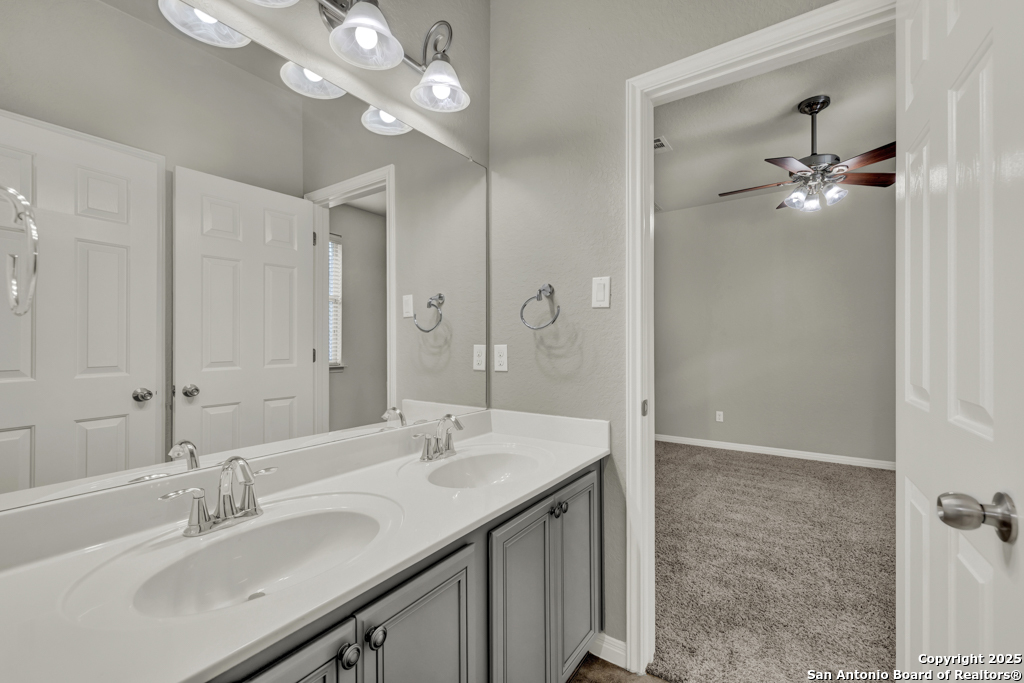 274 Hamburg , New Braunfels, TX, 78132 | 1863355 | Realty Texas LLC