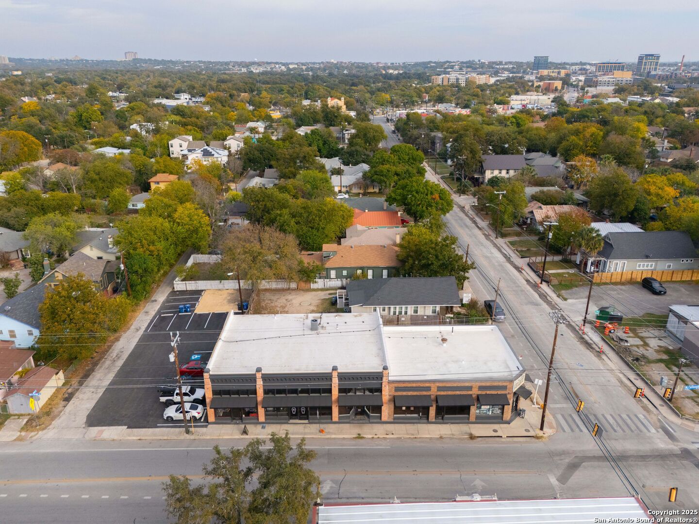 2100 Mccullough , San Antonio, TX, 78212 | 1864659 | Realty Texas LLC