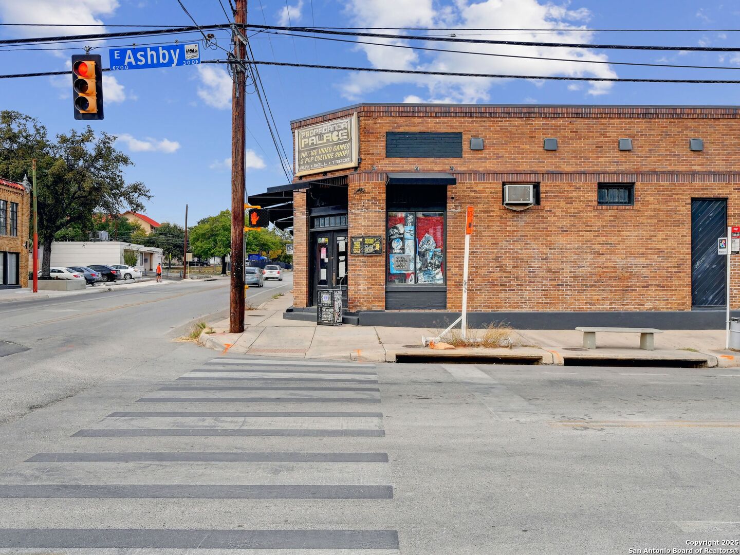 2100 Mccullough , San Antonio, TX, 78212 | 1864659 | Realty Texas LLC